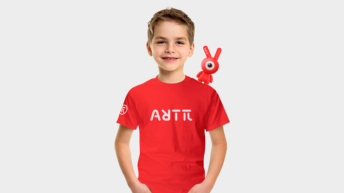 少兒教育品牌吉祥物IP設(shè)計延展海報